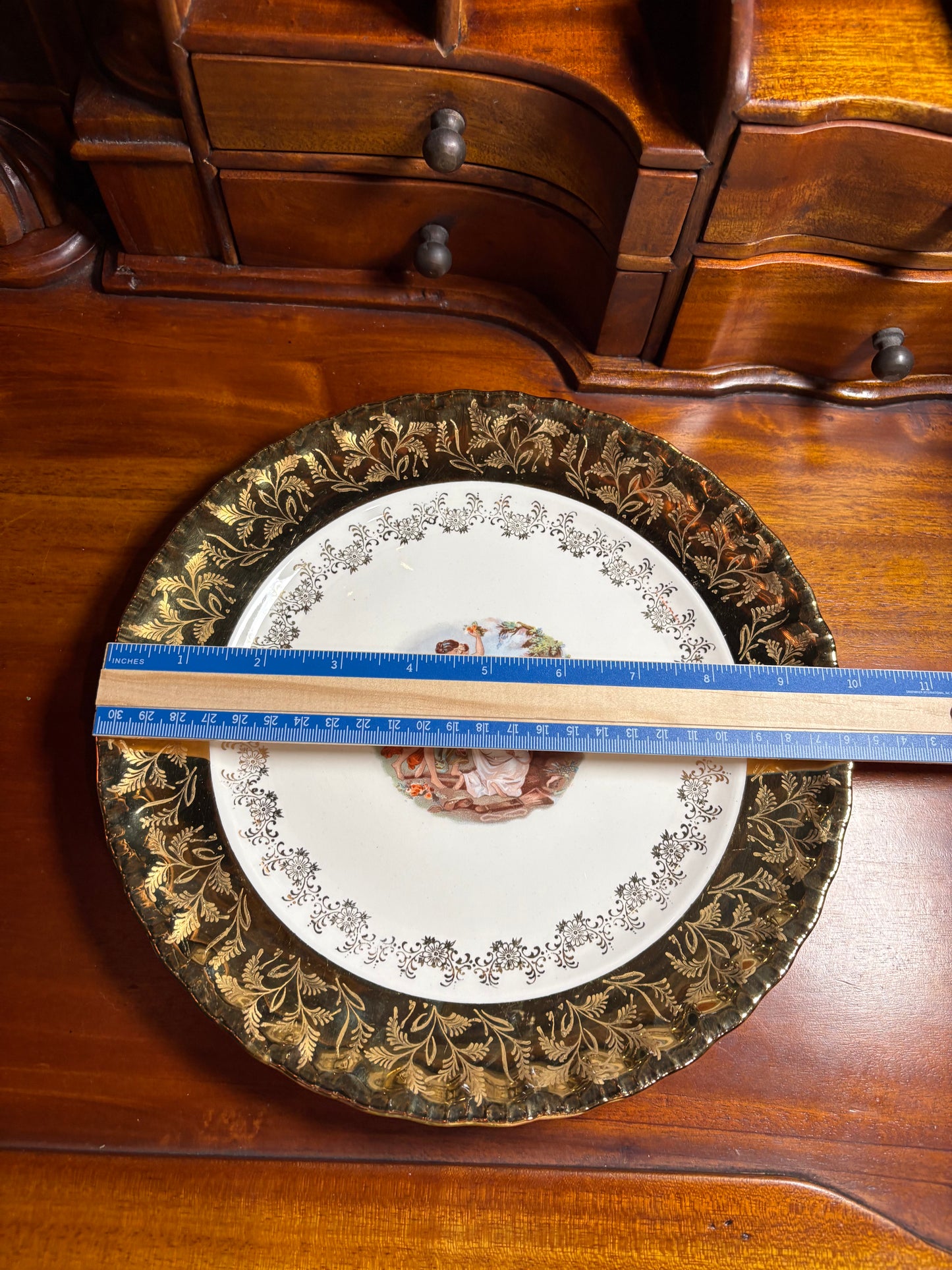 Atlas Fine China Gilt Plate
