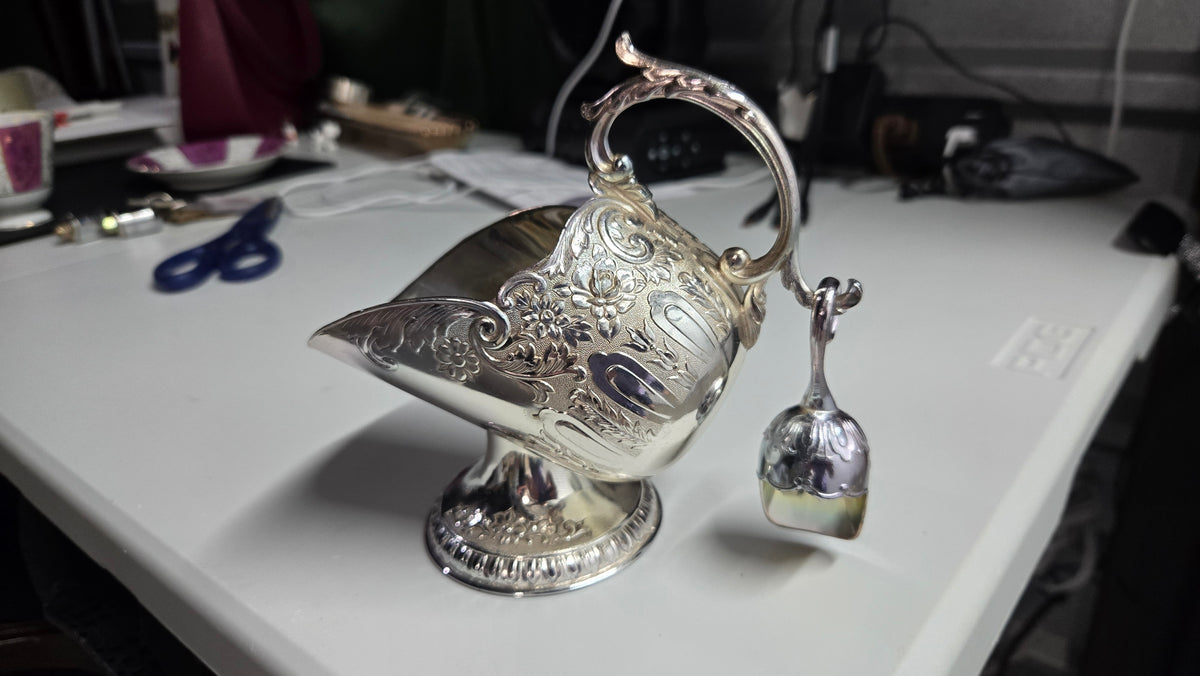 Leonard Silver-Plated Sugar Scuttle with Scoop