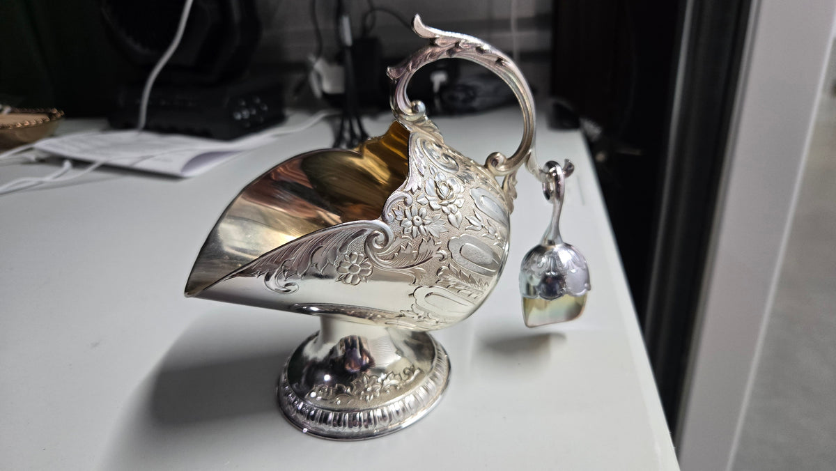 Leonard Silver-Plated Sugar Scuttle with Scoop