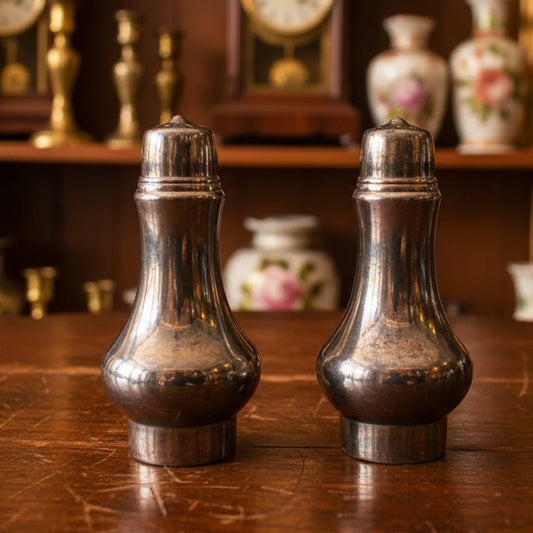 Wm Rogers & Son Silver Plated Salt and Pepper Shakers