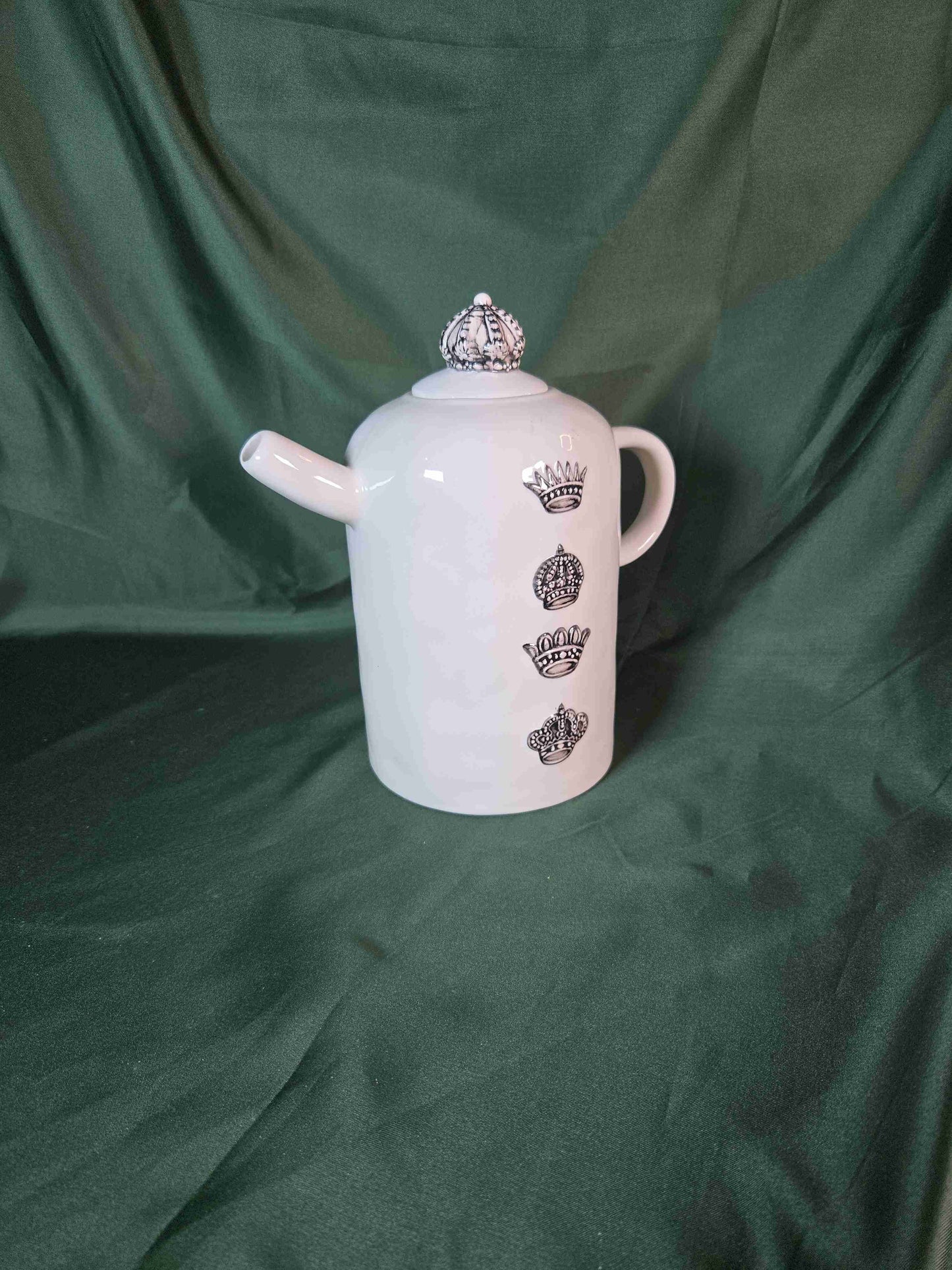 Curio - Rae Dunn Teapot