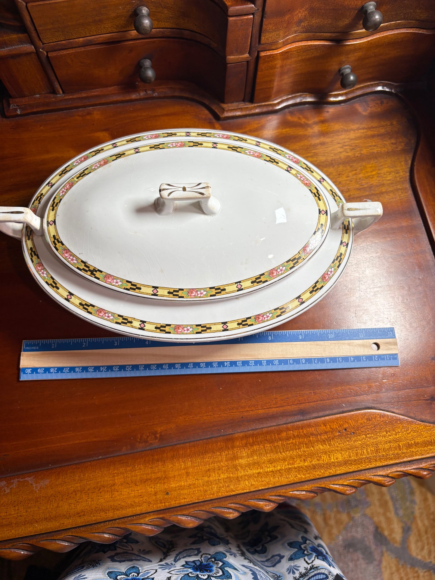 Homer Laughlin Kwaker Vegetable Bowl