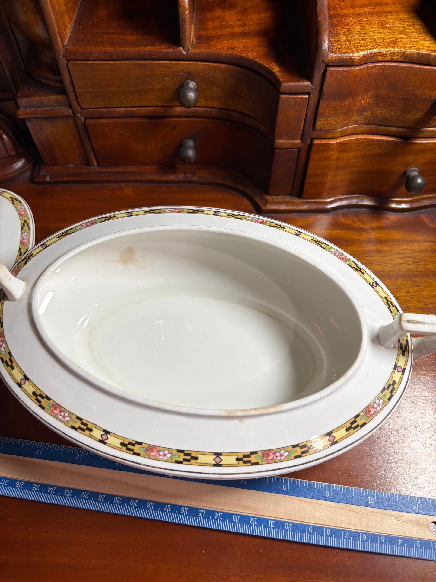 Homer Laughlin Kwaker Vegetable Bowl