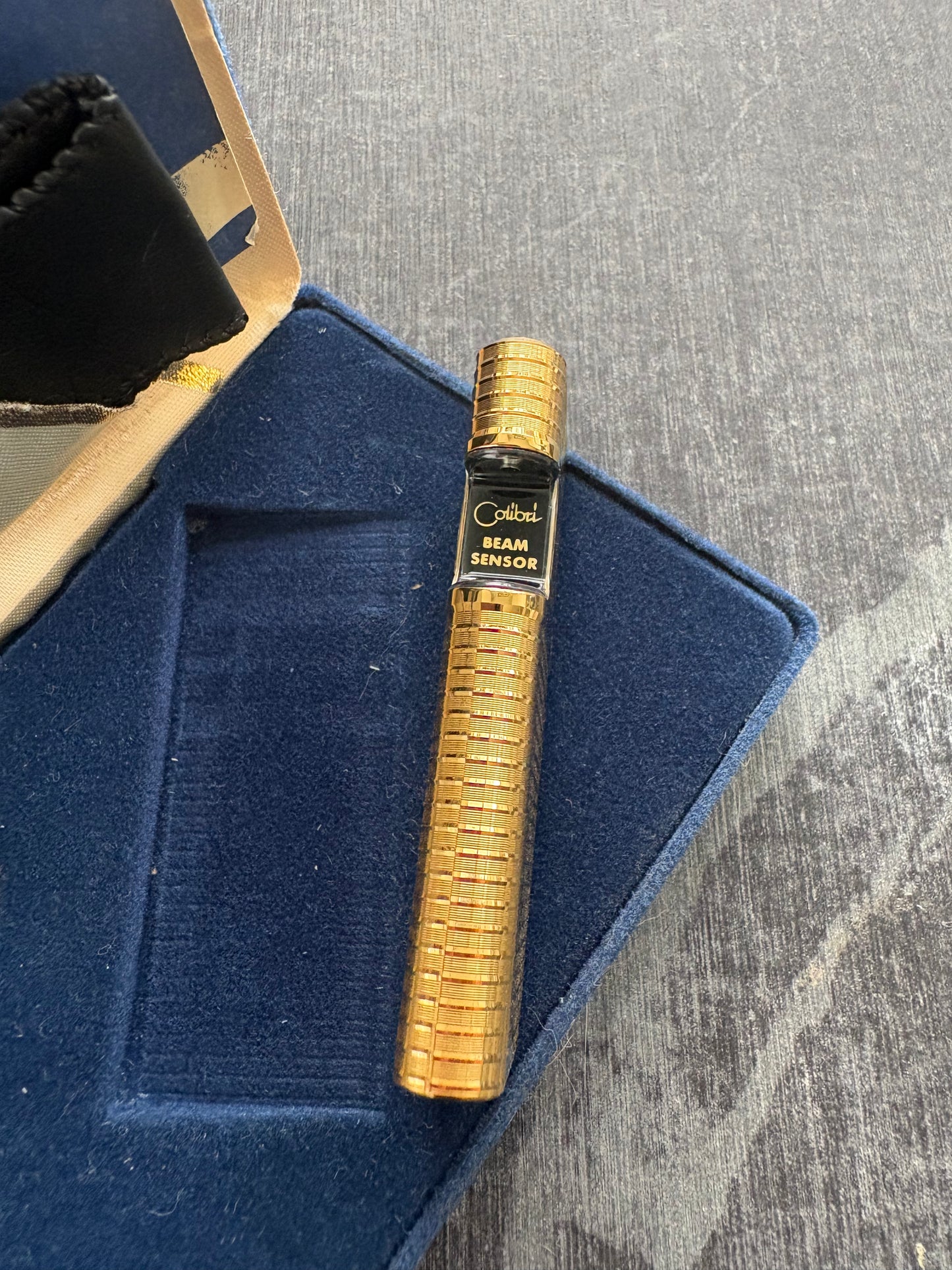 Colibri Beam Sensor Electronic Lighter