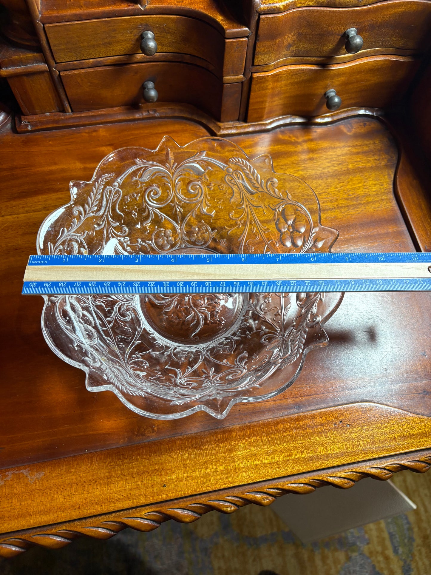 McKee Rock Crystal Glass Bowl