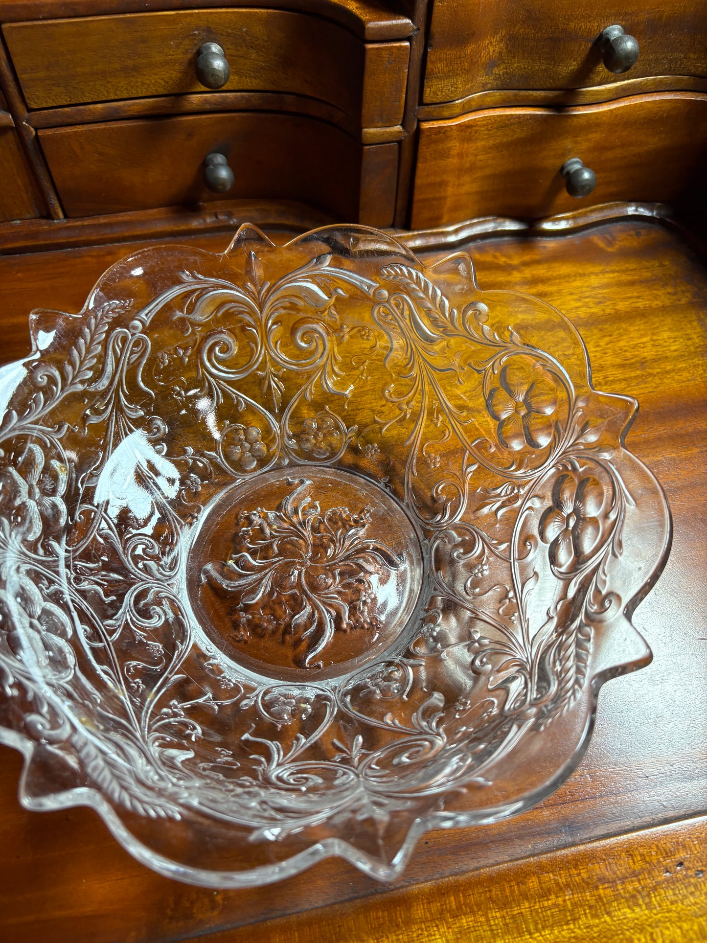 McKee Rock Crystal Glass Bowl