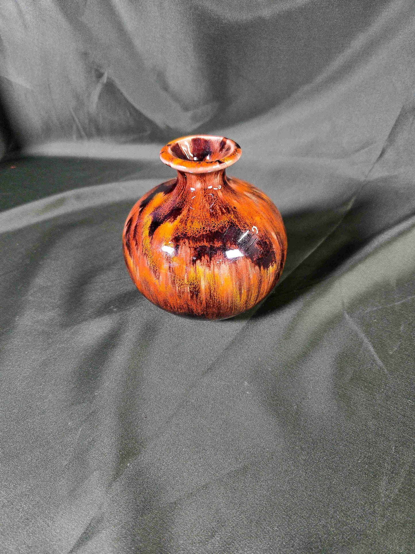 Fat Lava Vase